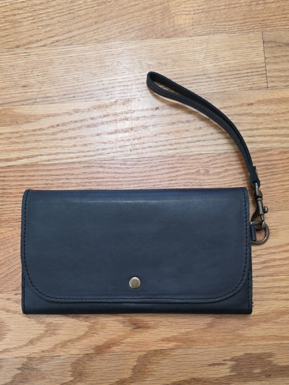 Able Black Leather Wristlet Wallet Clutch